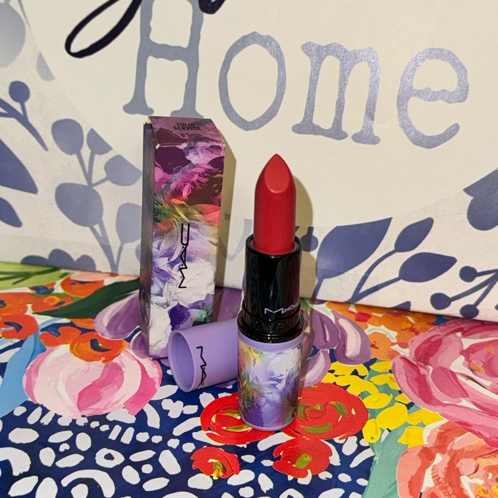 NWT NIB MAC Limited Edition Botanic Panic Matte Lipstick Tulip Service Full Size - Picture 6 of 16